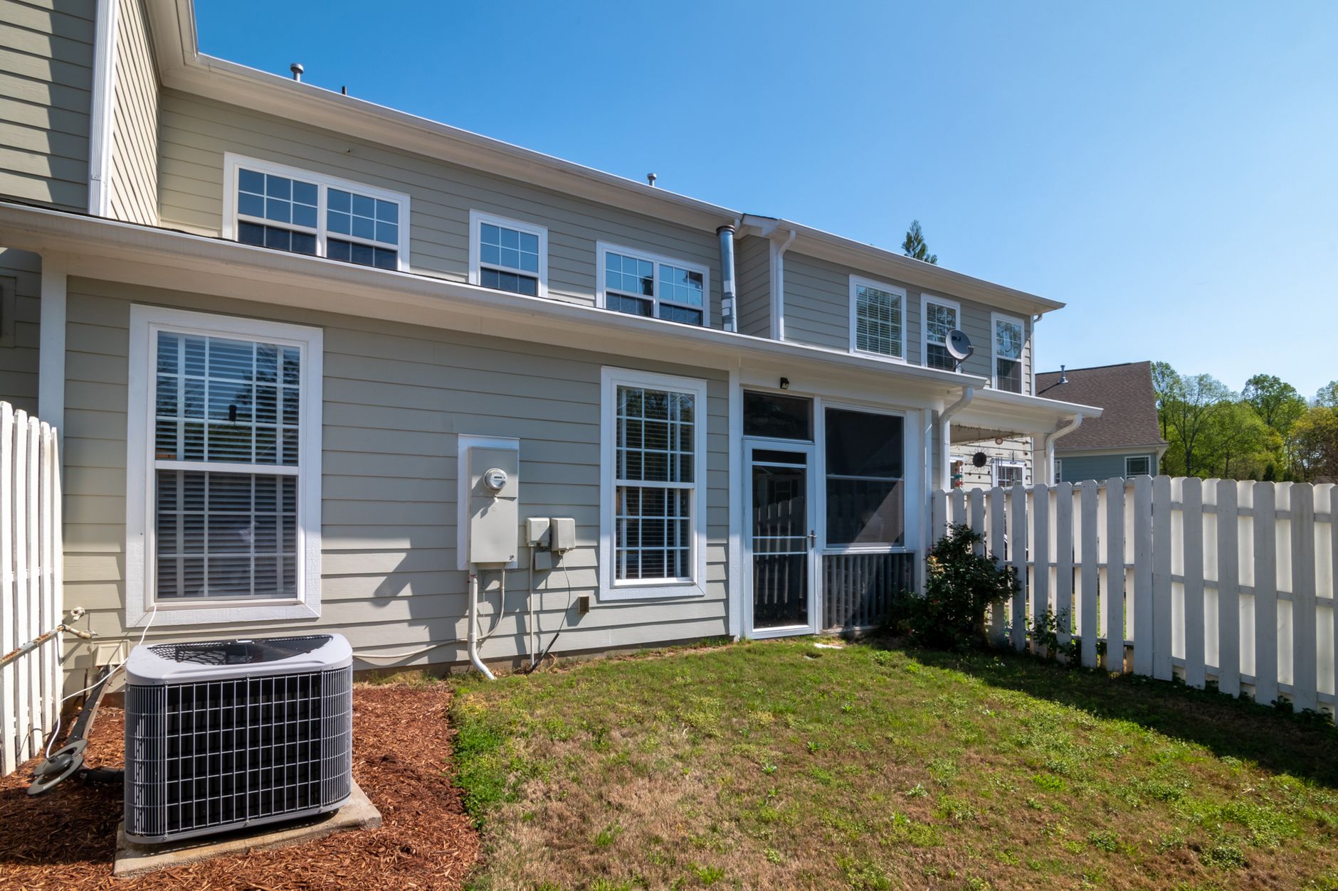 Breaking Down the Average Price of Siding: What Homeowners Should Expect