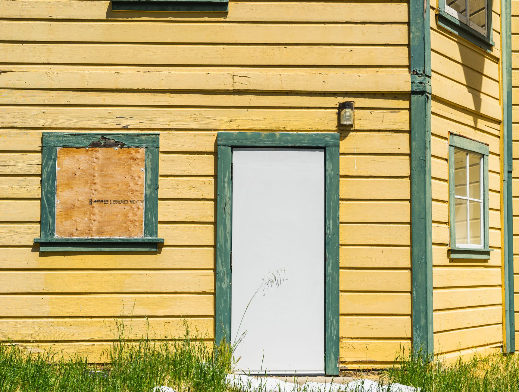 Understanding the Benefits and Installation of Smart Board Siding